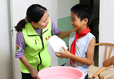 青伙伴•阳光课堂